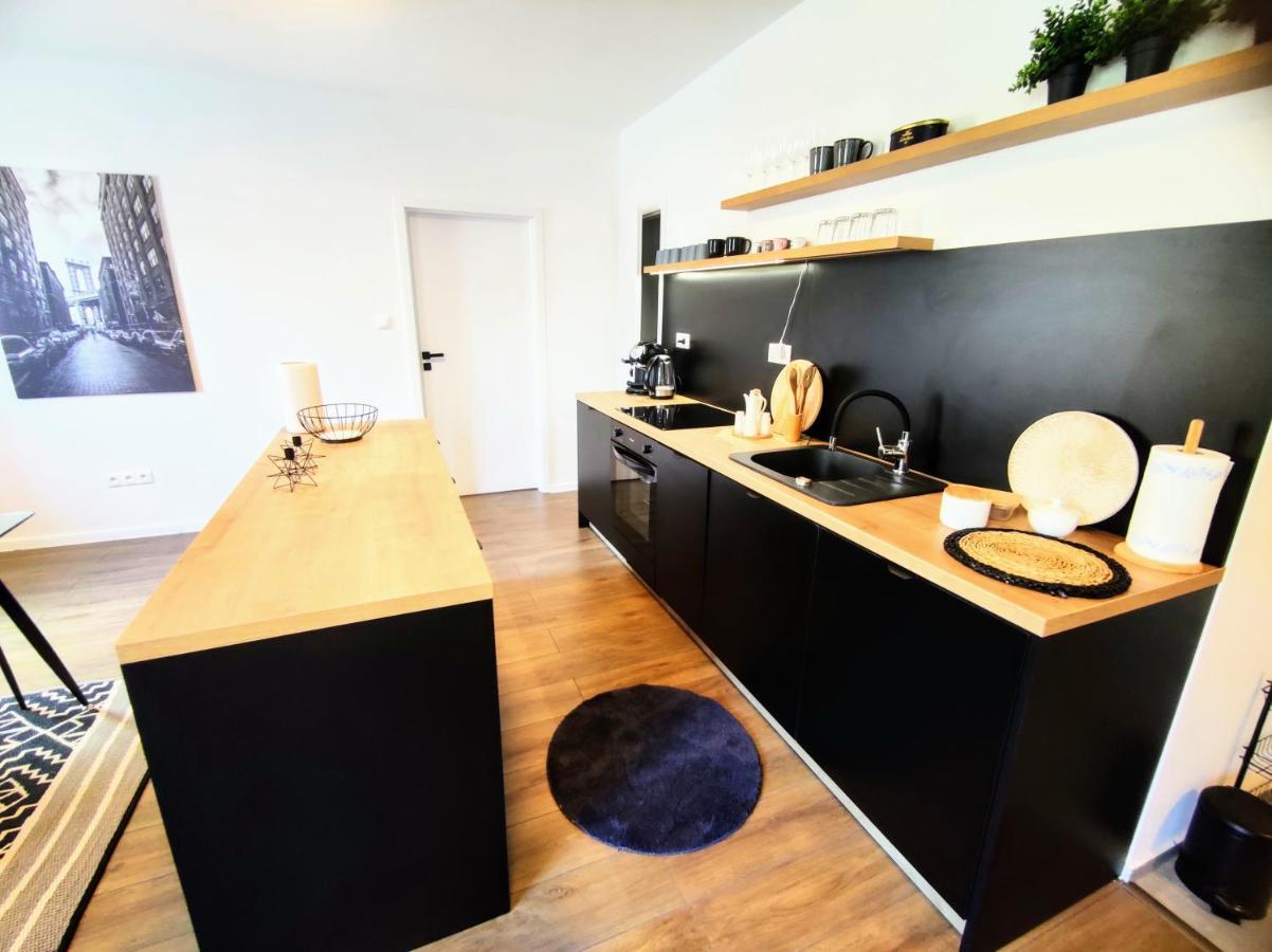 Apartment Loggia Park & Free Parking Zilina